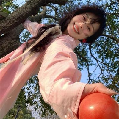 这个女配有点甜